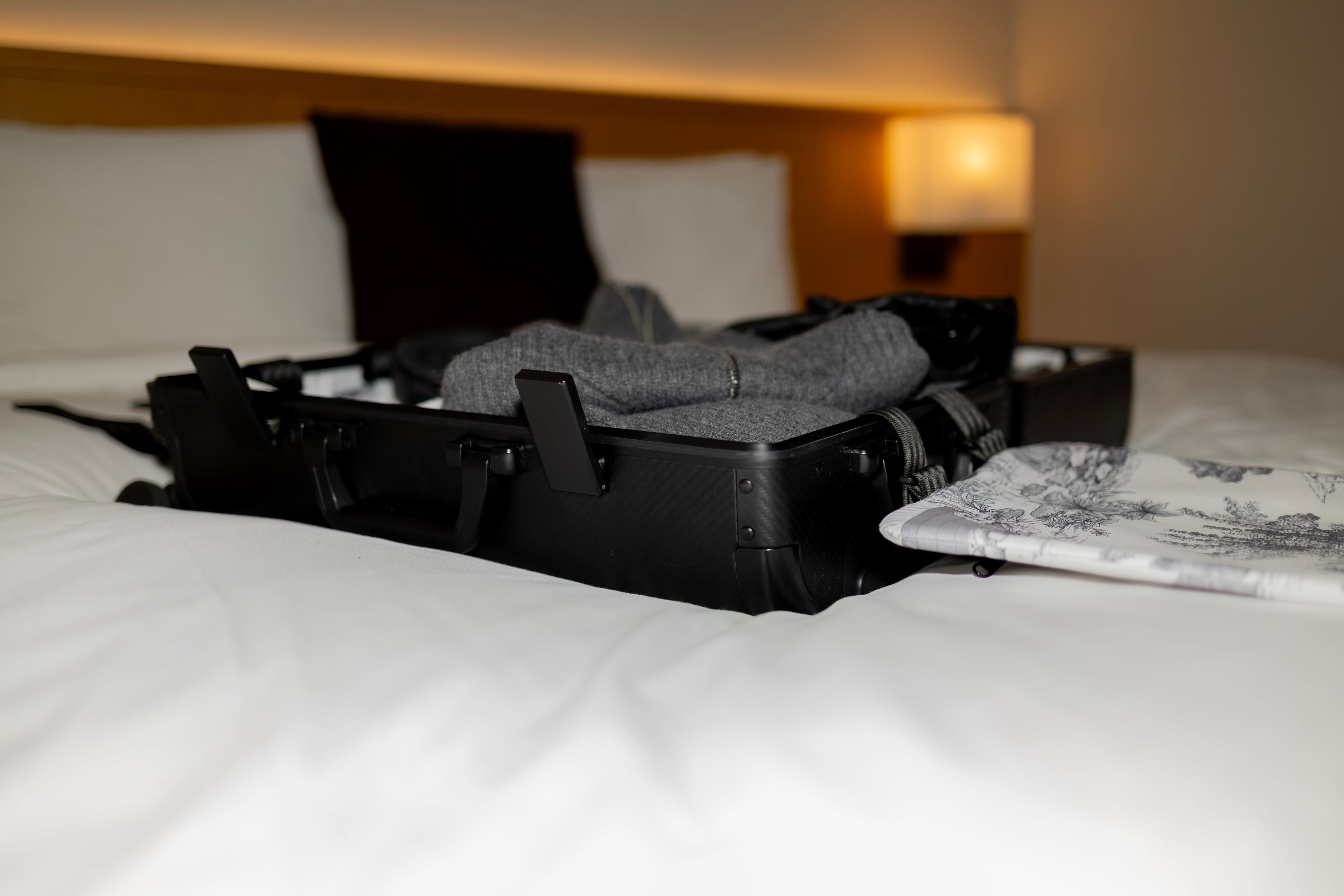Travel Smart, Pack Right: 5 Essential Packing Tips
